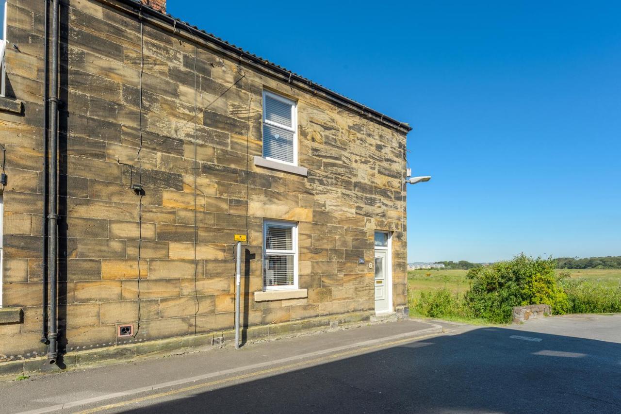 Beautiful Kipper Cottage, Amble By The Sea Exterior foto